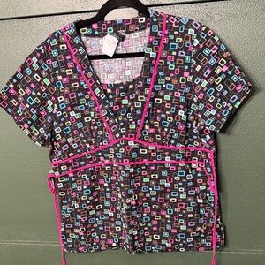 Colorful Geometric Print Scrub Top
